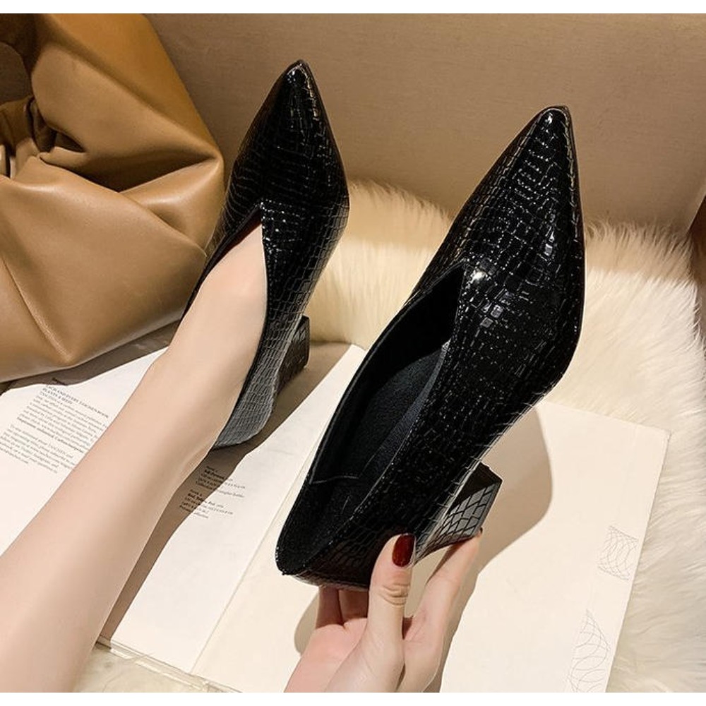 Sepatu Hak Tinggi Wanita Model - Vintage Fashion Dresses ulasan dan harga